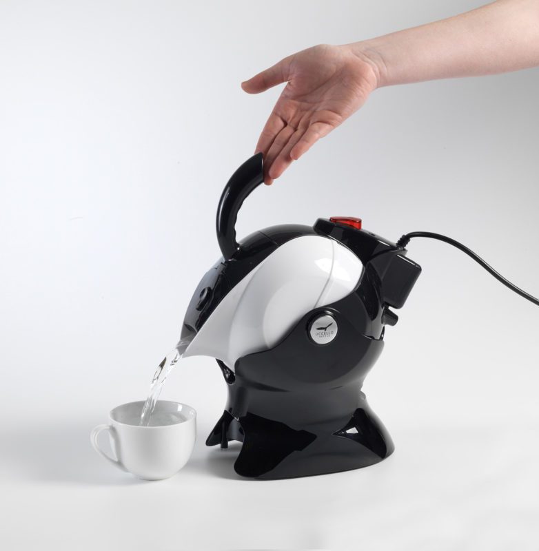 Uccello Saftey Kettle Award Winning Kettle for the Elderly